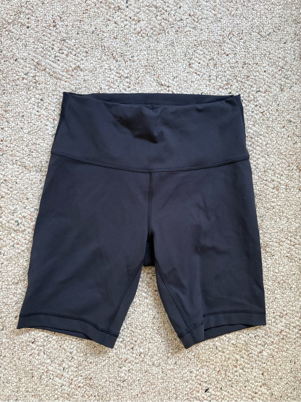 Lululemon Align Black Women’s 6” Shorts